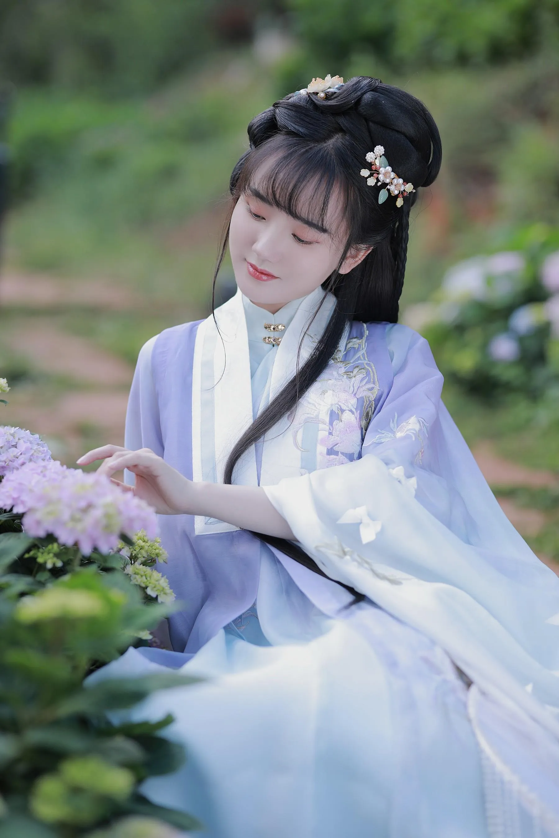 [艺图语] 2022.07.01 风有约，花不误 甜甜阑 [22P]插图4